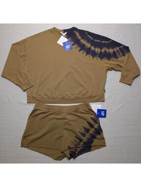 NWT Joy Lab Tie Dye Sweatshirt & Shorts Set XL